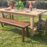 Farm table
