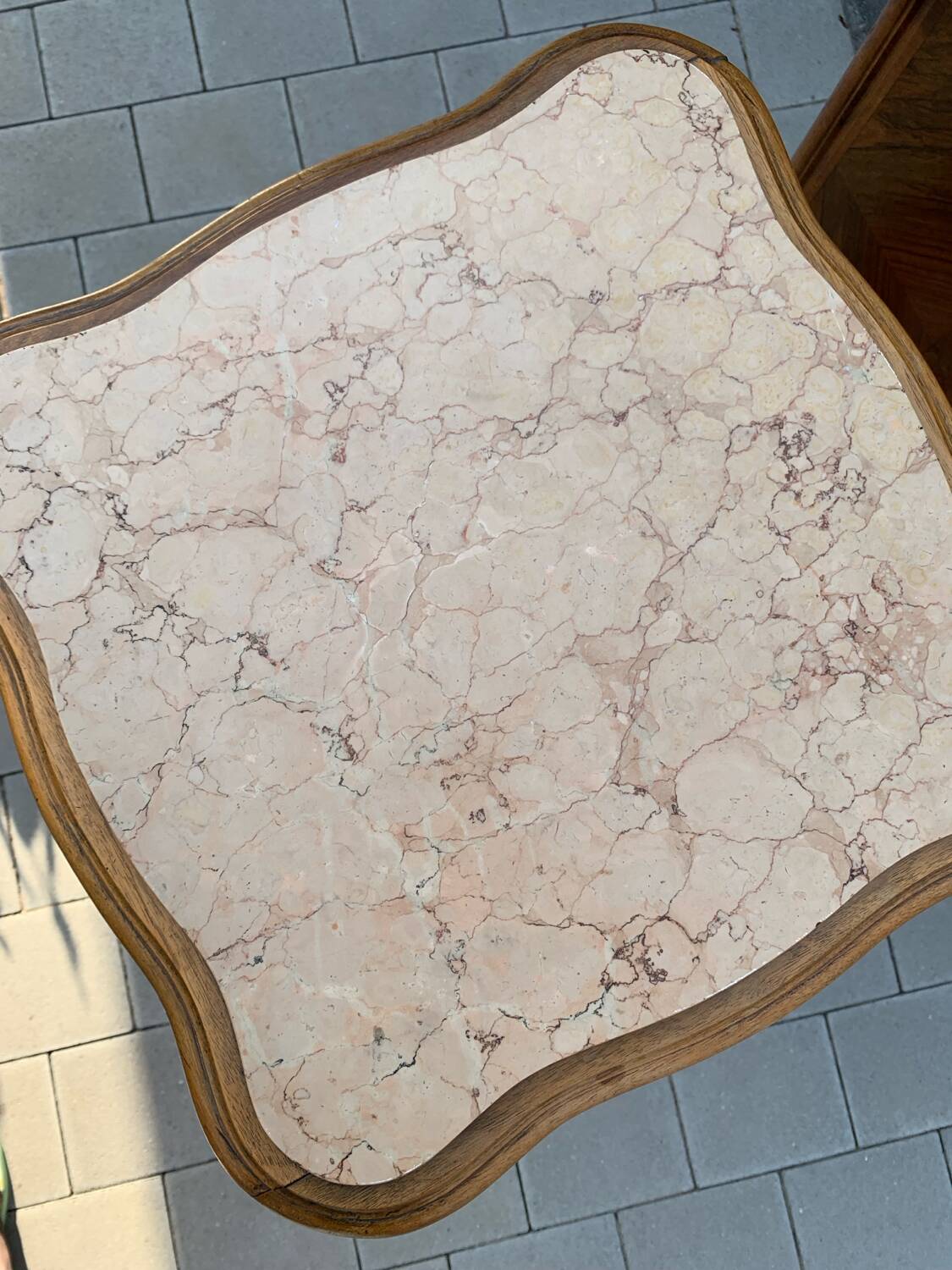 Louis XV bedside tables in beige marble