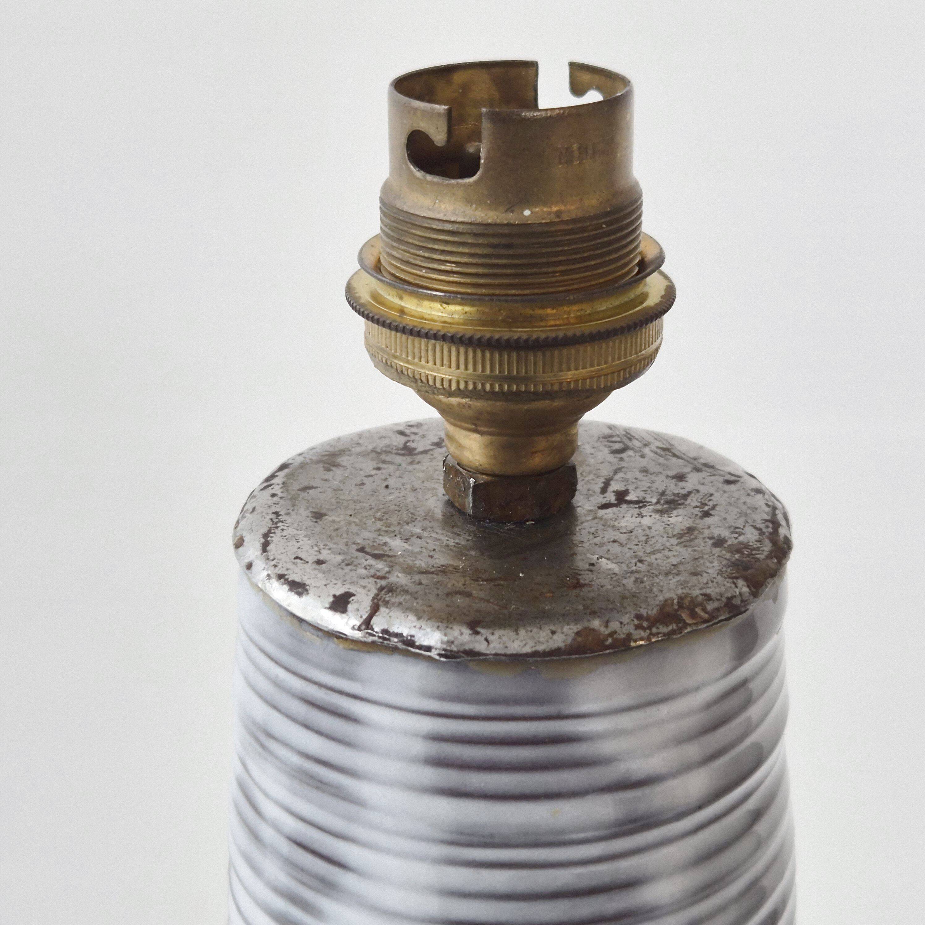 Vintage ceramic lamp from the 1960s.