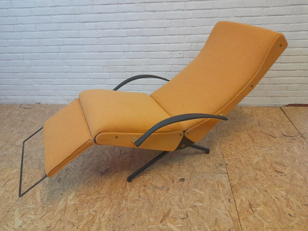 Tecno P 40 lounge chair