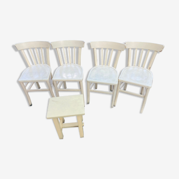 4 chaises bistrot peintes en jaune