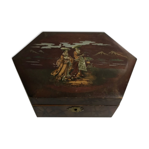 Boite ancienne en bois