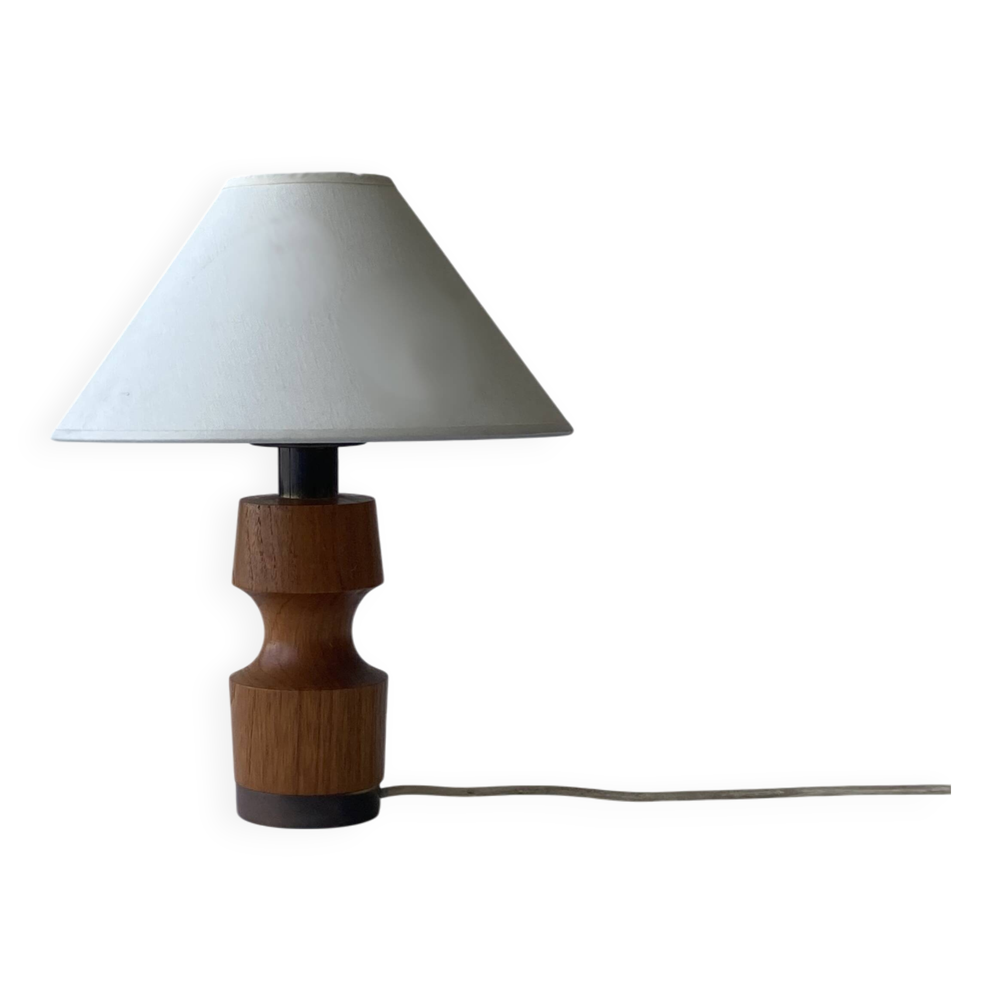 Vintage 1960s Luxus Carved Wood Lamp