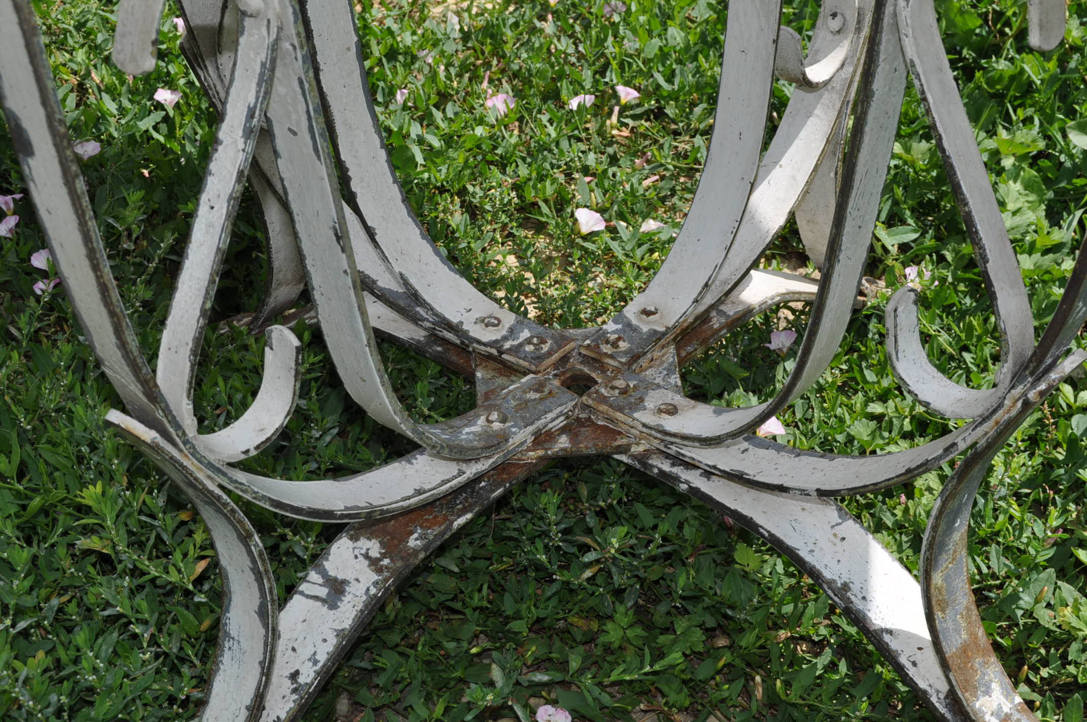 Sheet metal and iron garden table