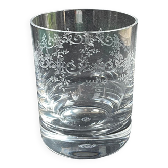 Whisky glass in engraved crystal of Baccarat