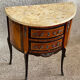 Commode demi-lune
