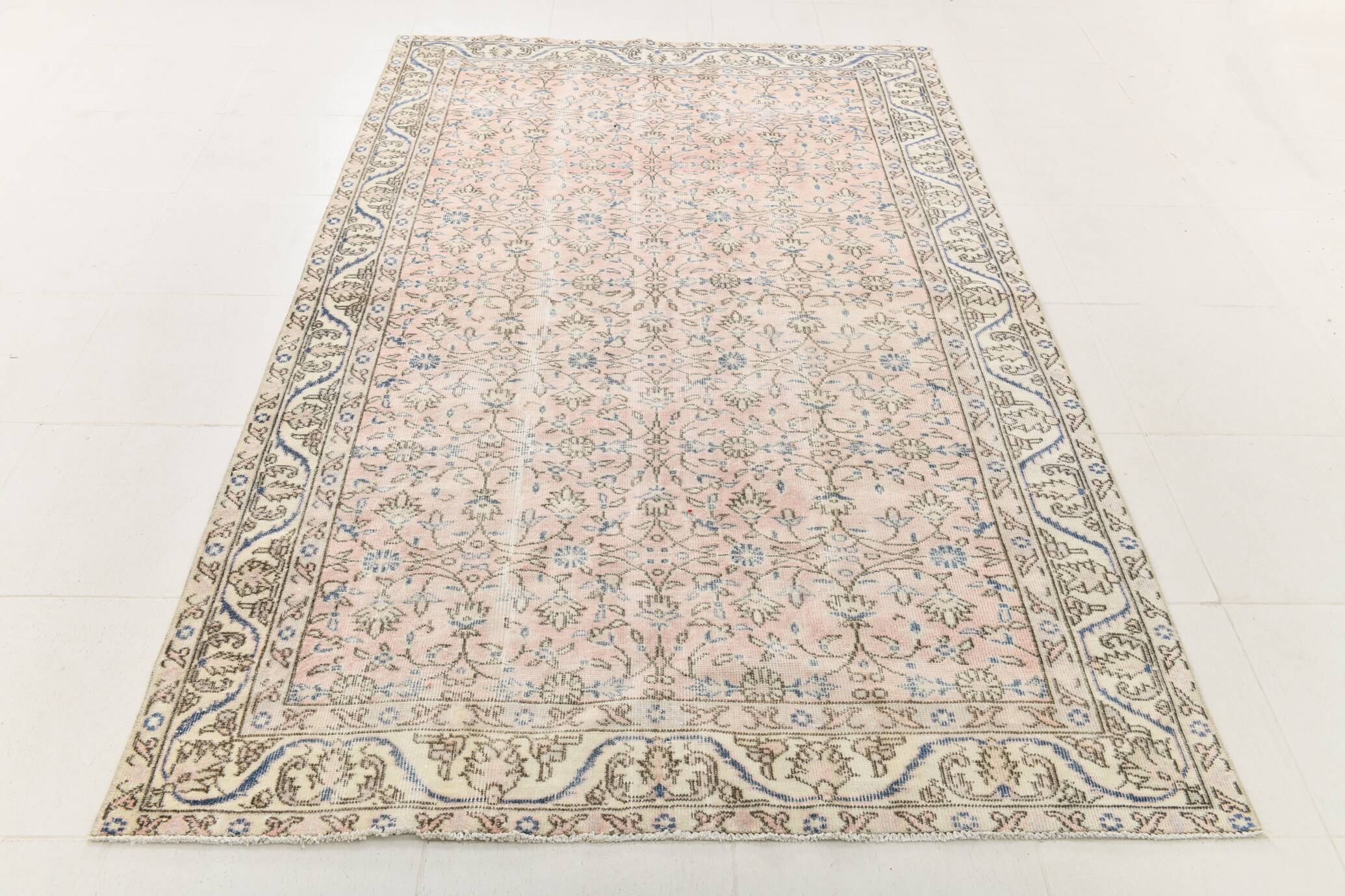 Light Pink & Blue Floral Turkish Vintage Rug, 155x248Cm