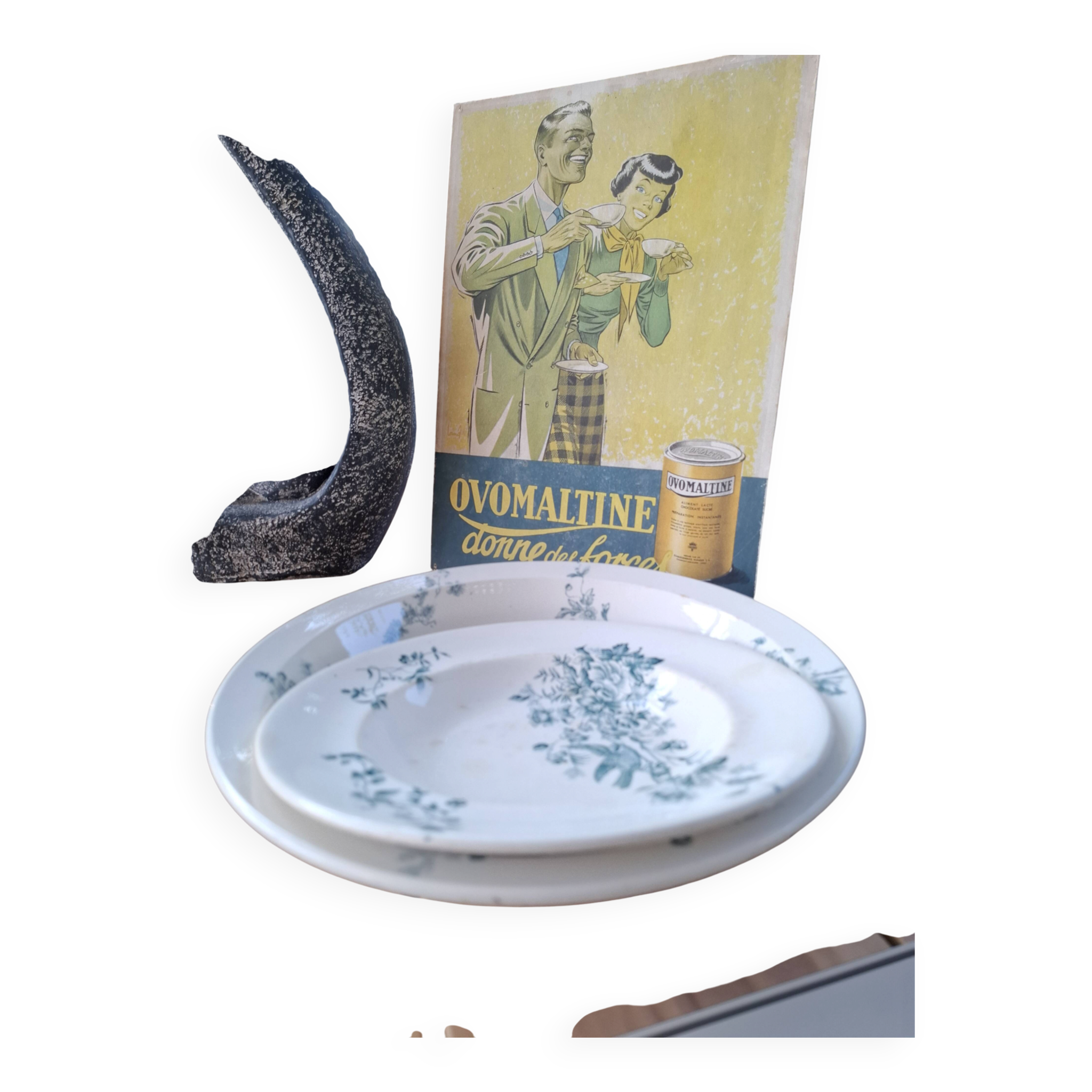Old set of 2 terre de fer longwy dishes – bird and flower decoration