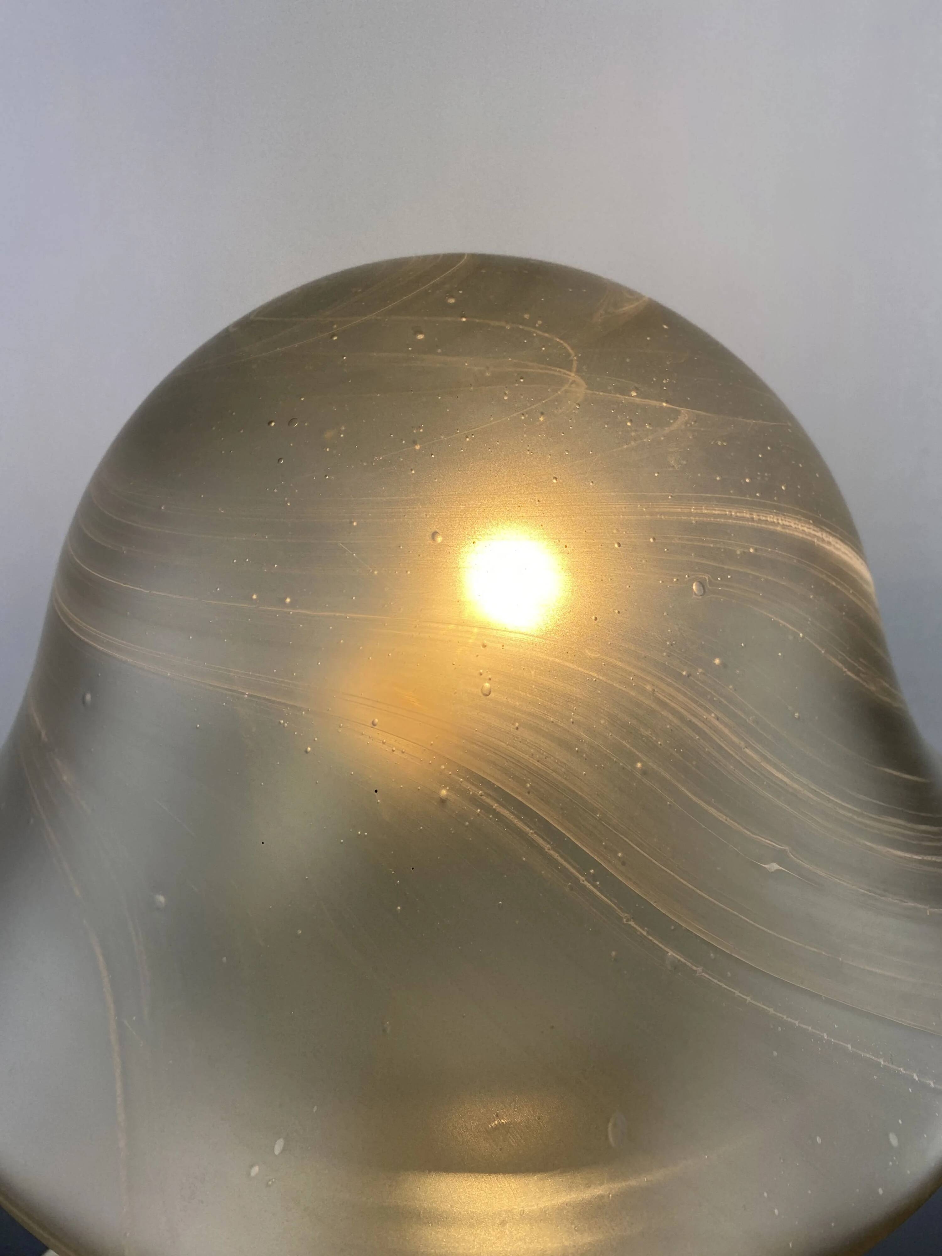 Large mushroom table lamp in clear swirling glass by Peill and Putzler XL 1970