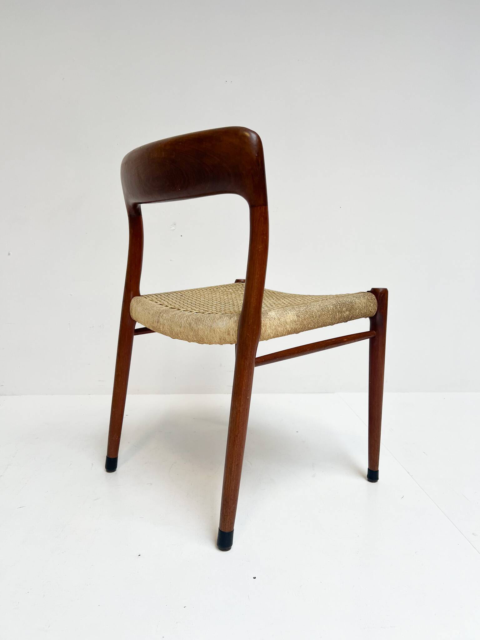 Set of 4 Model 75 chairs by Niels O. Möller, 1950s