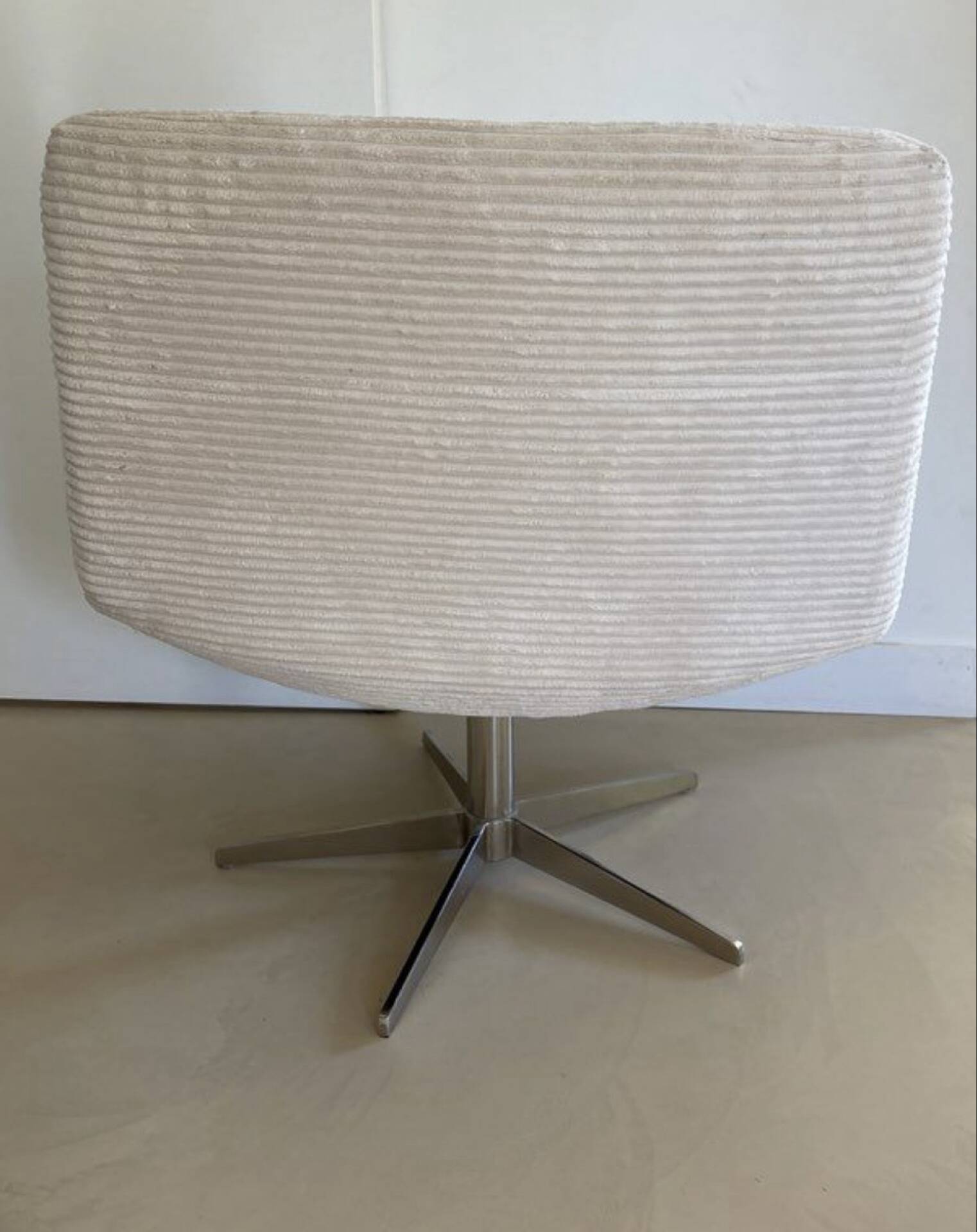Vintage swivel chair