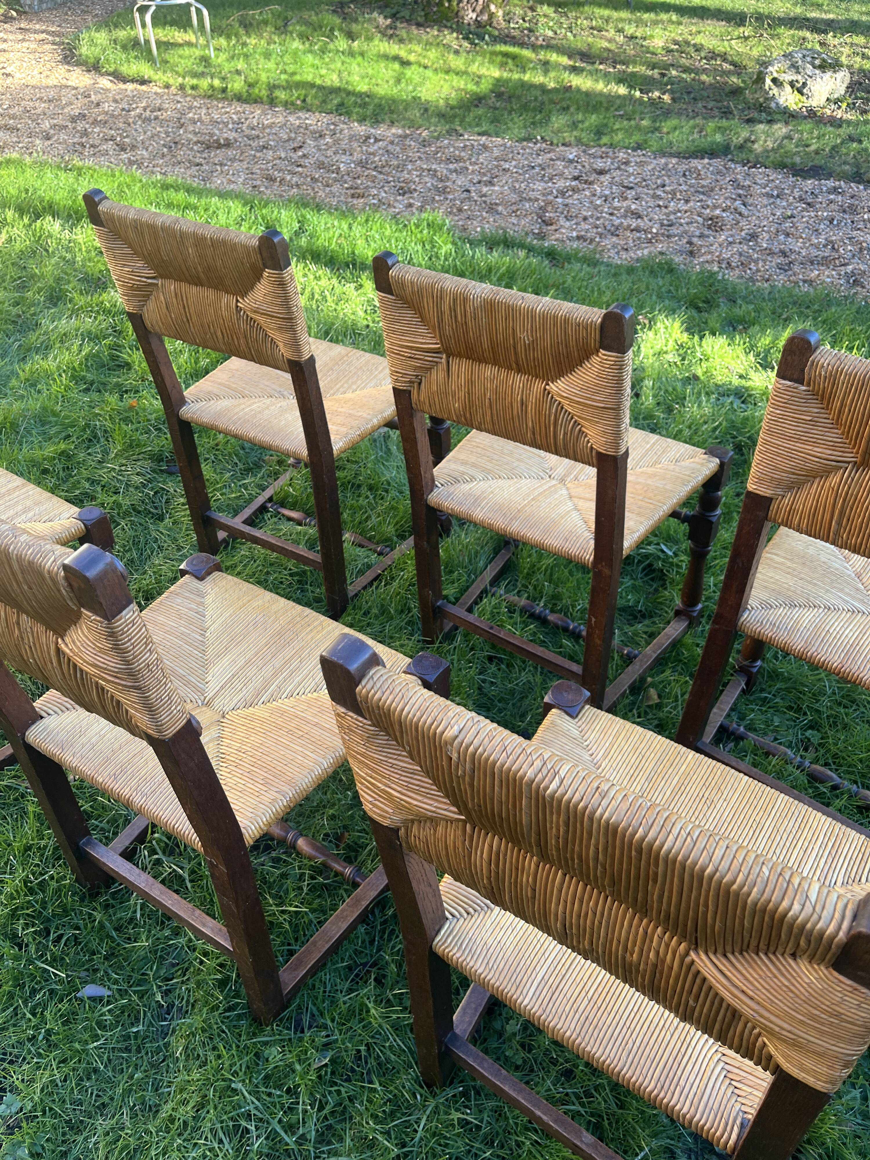 Set of 6 wooden and straw chairs