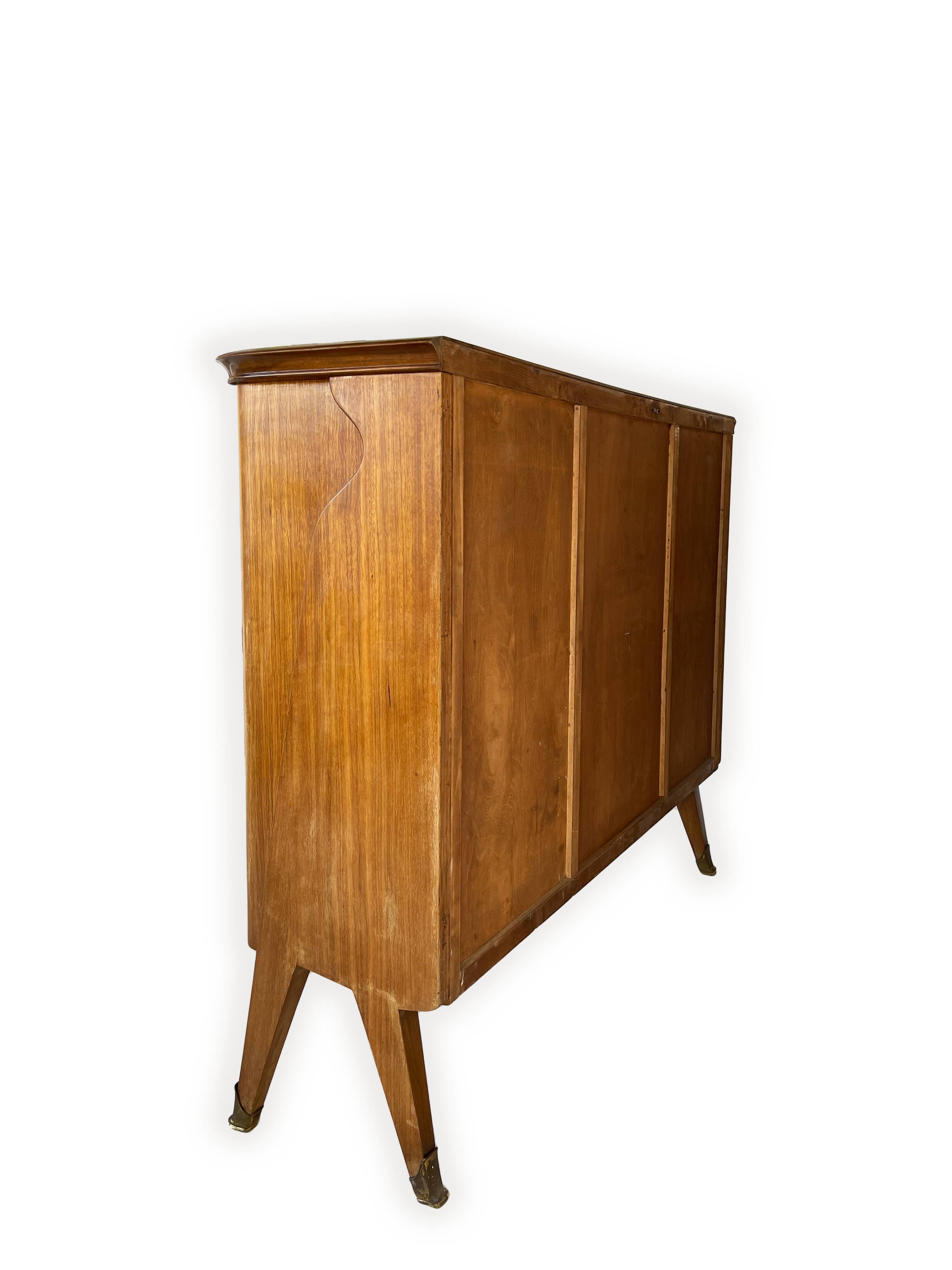 AB Vighizzolo mobili - Sideboa en ronce de noyer Cantu unique italien du milieu du siècle