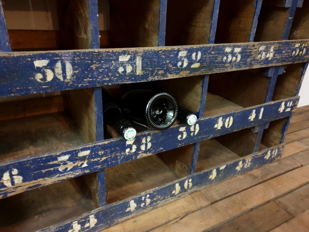 Cave à vin - meuble de métier