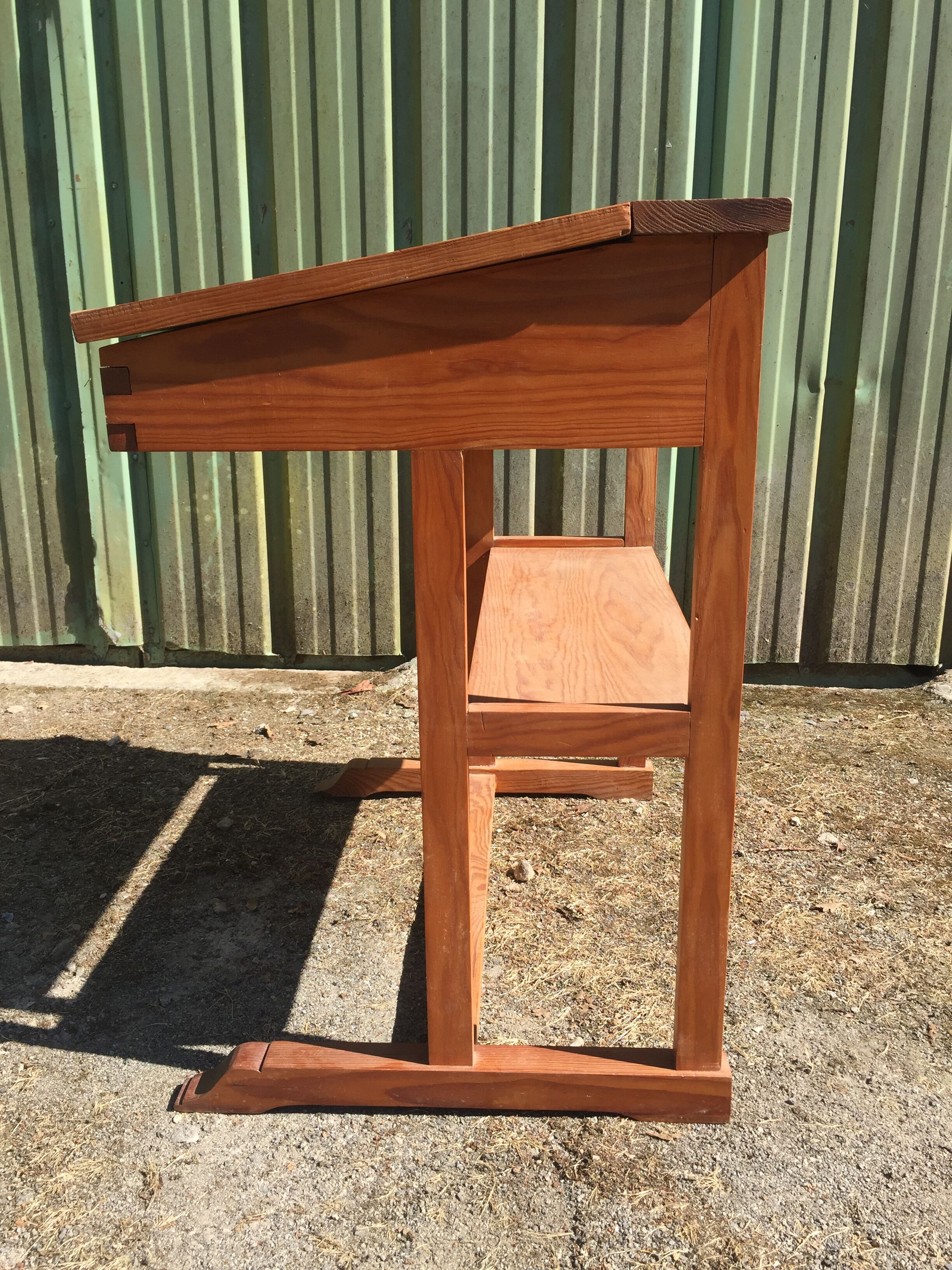 Vintage pitchpin slope desk