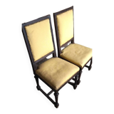 Set of 2 old style chairs
