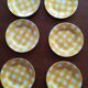 Ensemble de 6 assiettes plates Digoin modèle Ecossais jaune