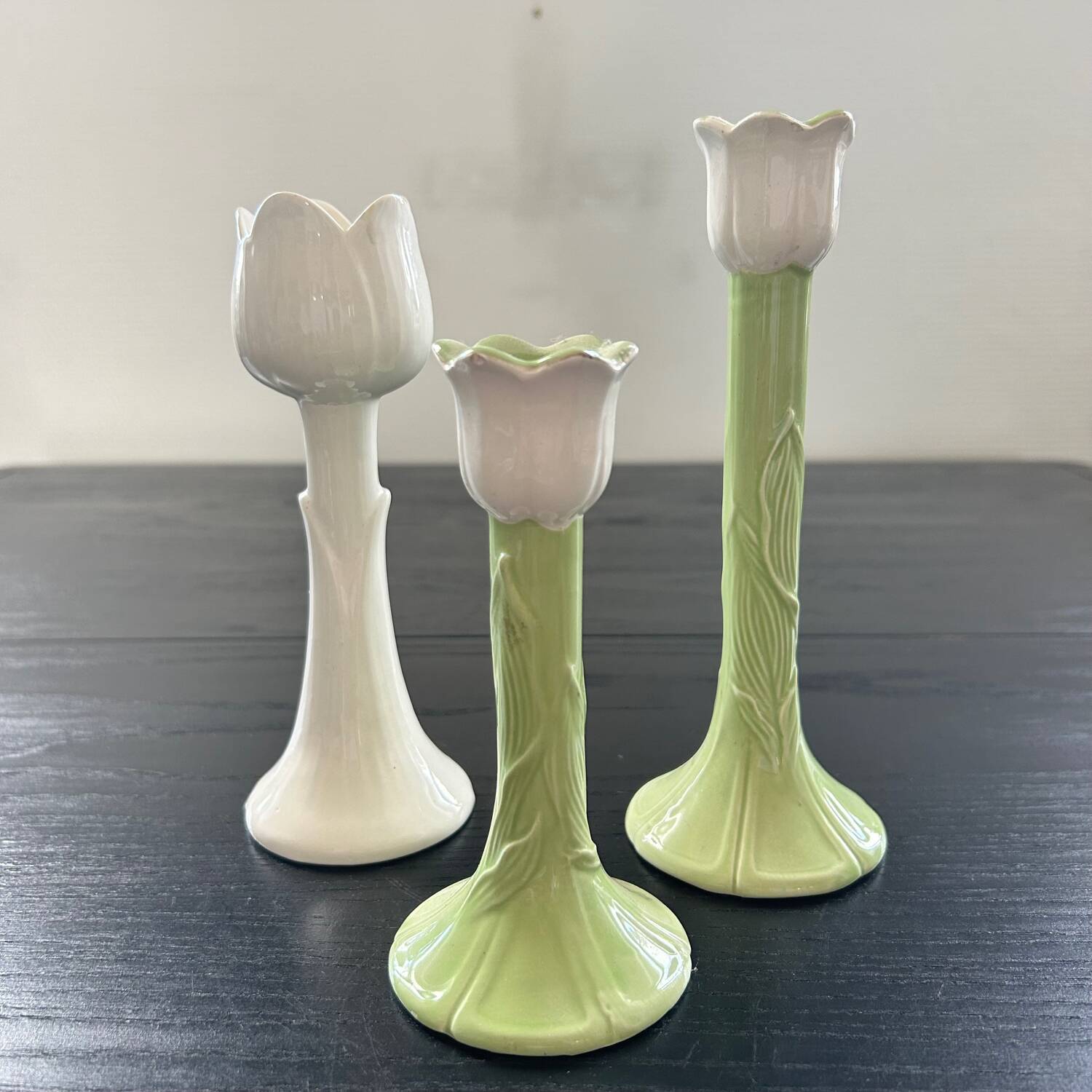 Set of 3 tulip candle holders