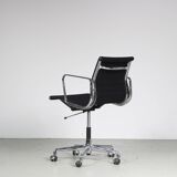1970s “EA117” Desk chair by Charles & Ray Eames for Herman Miller, USA
