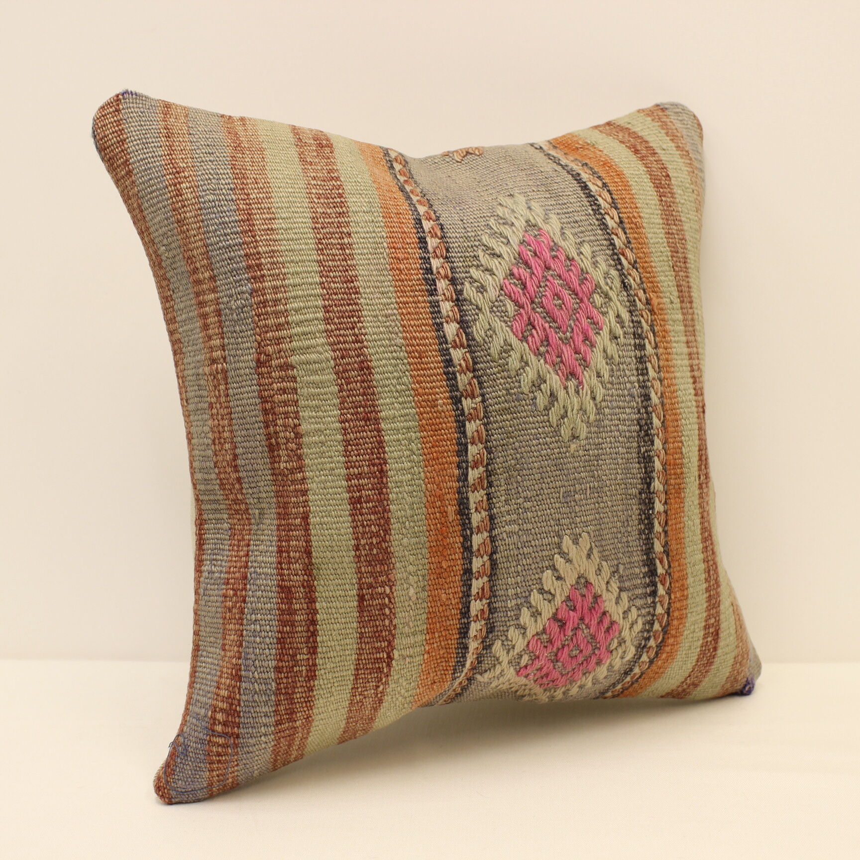 Coussin kilim