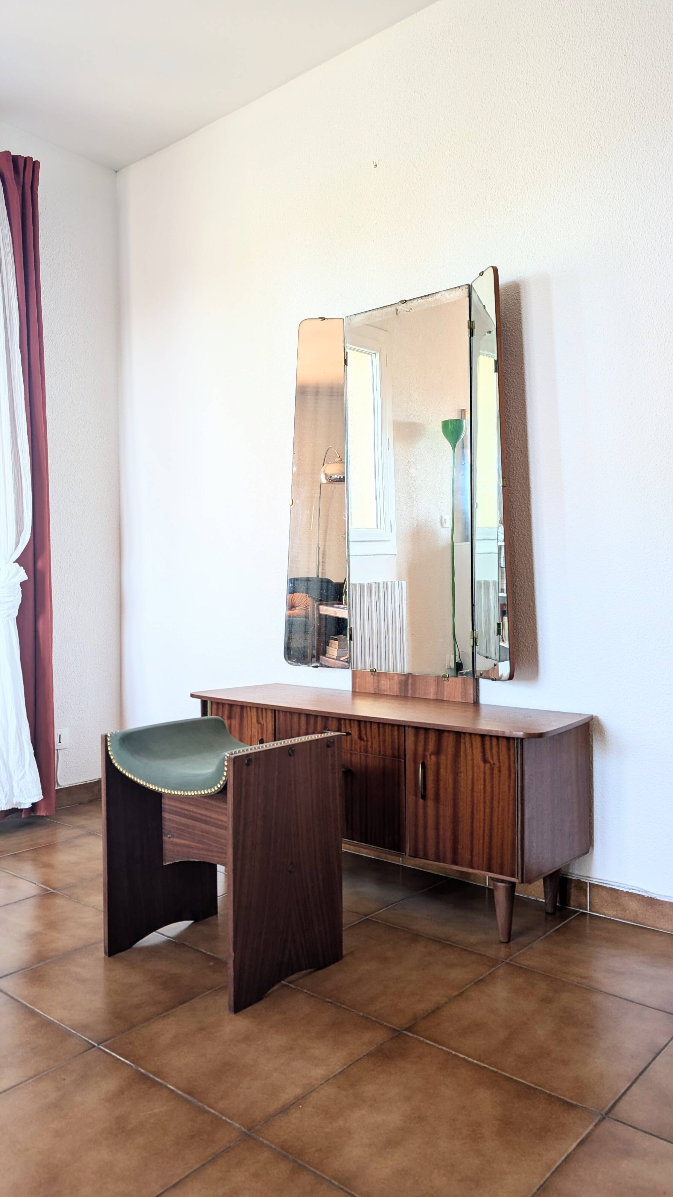Vintage 70s dressing table with triptych mirror and matching bench.