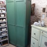Green cabinet