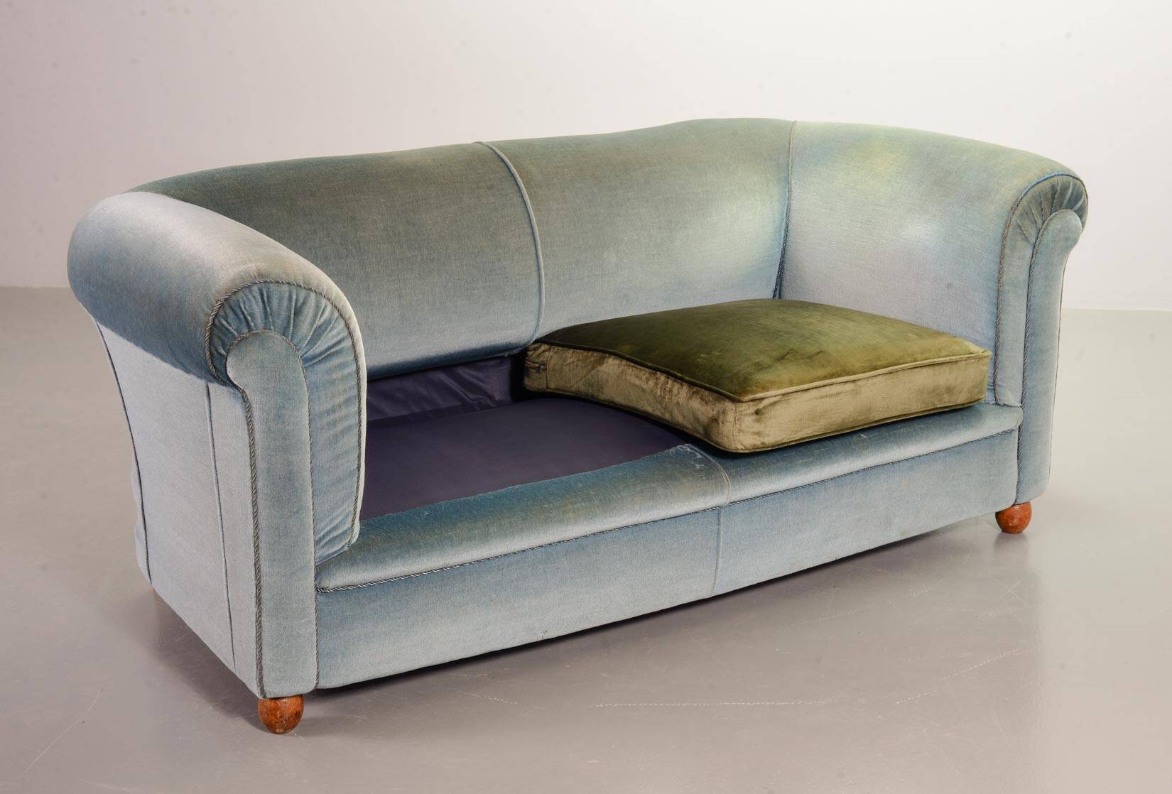 Chesterfield Duotone 2-Seat Sofa in Frosted Blue & Green Velvet 1950s