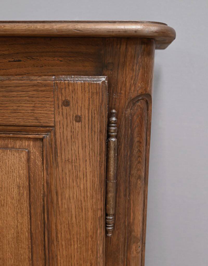Solid oak sideboard, Louis XV style – Mid-19th century