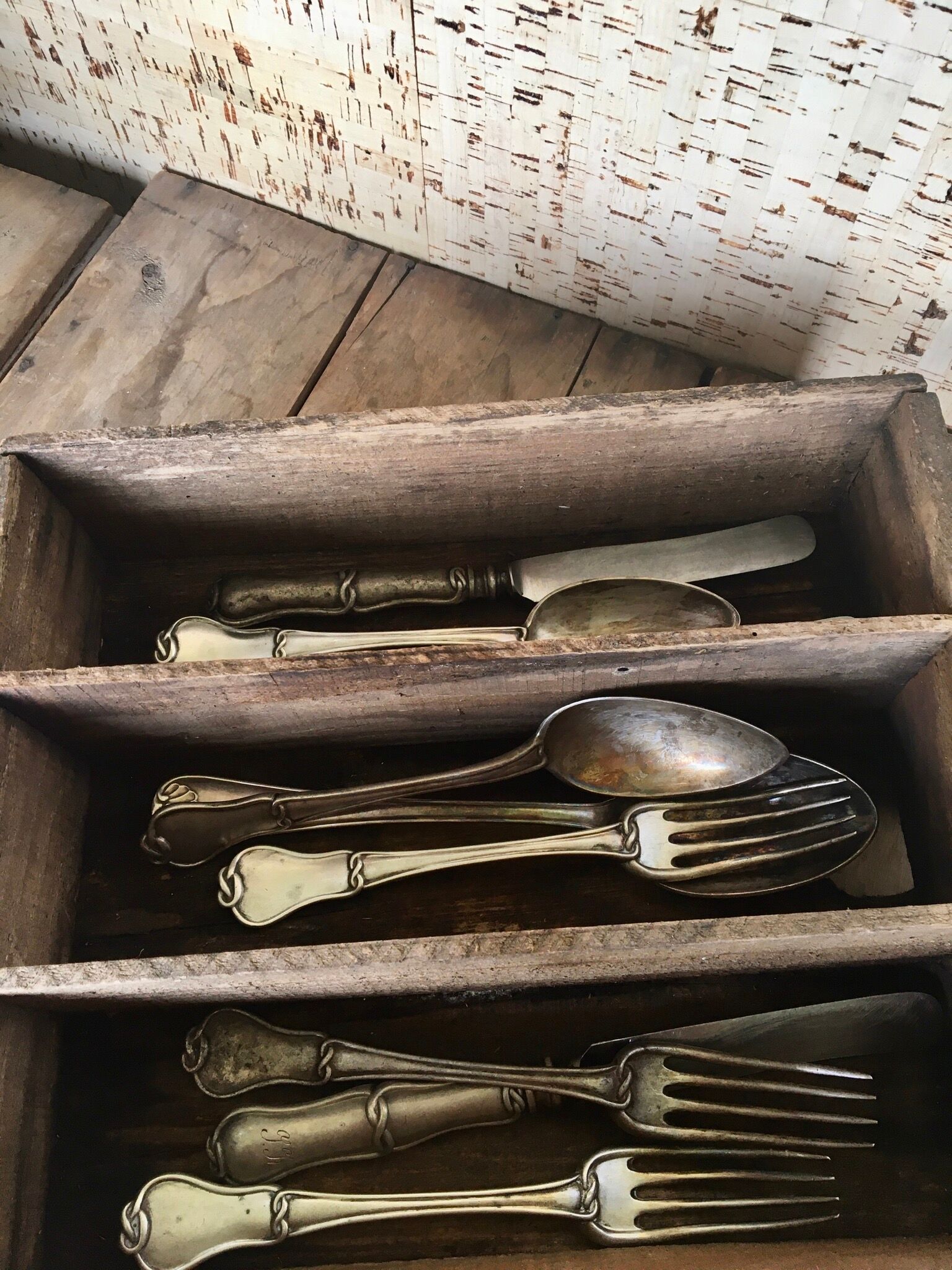 Casier 3 compartiments en bois ancien