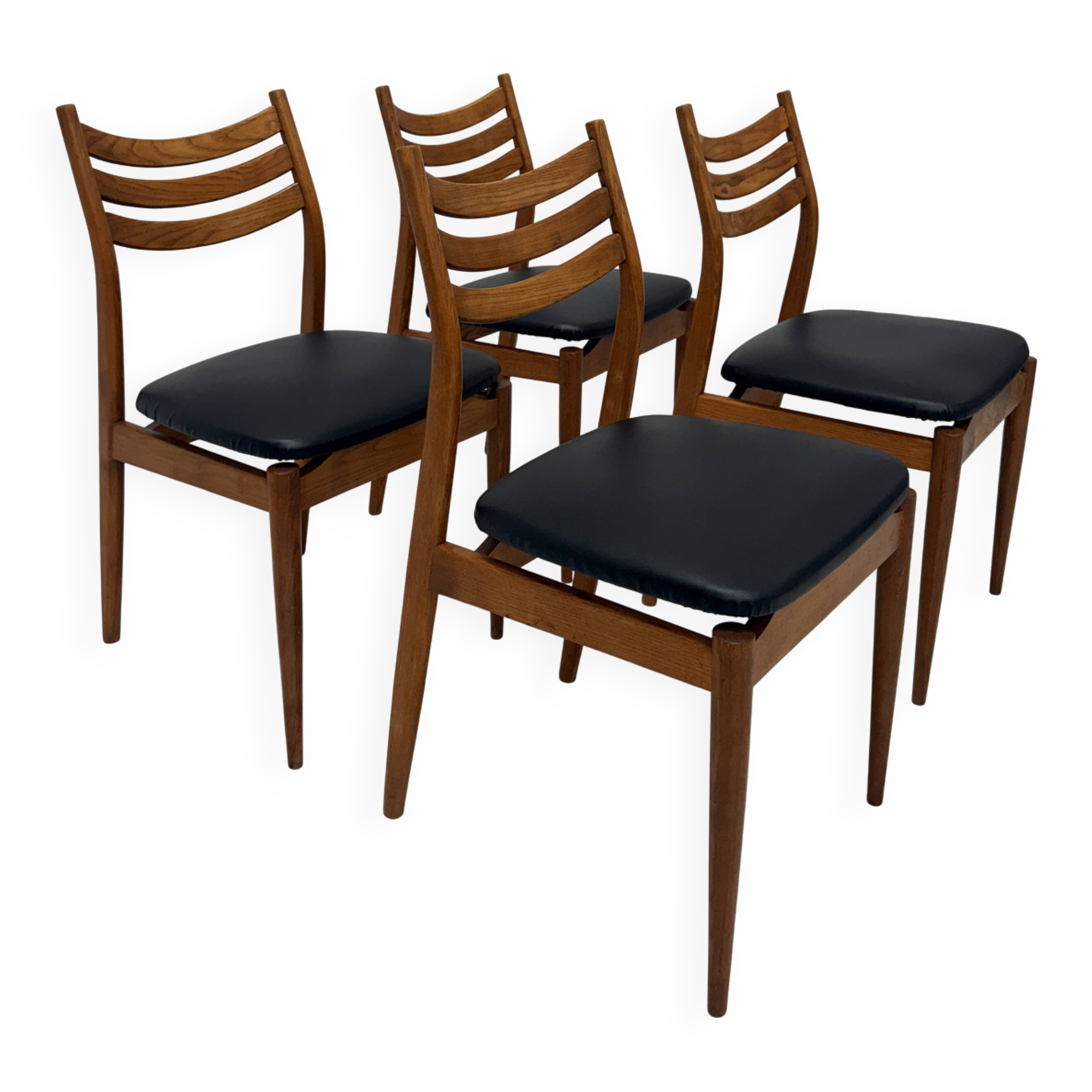 Set of 4 Scandinavian chairs