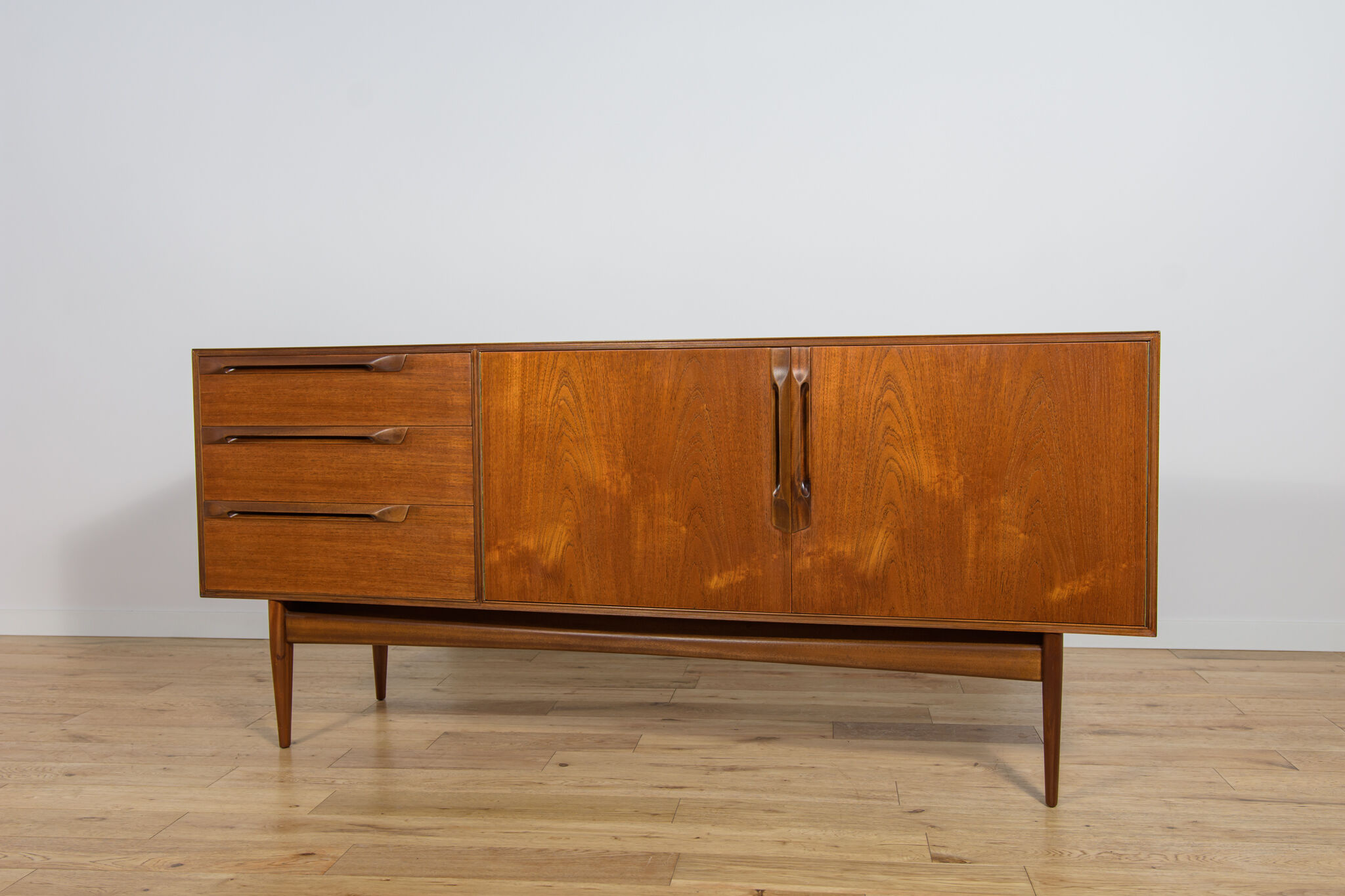 Mid-century teak sideboard from McIntosh, 1960s