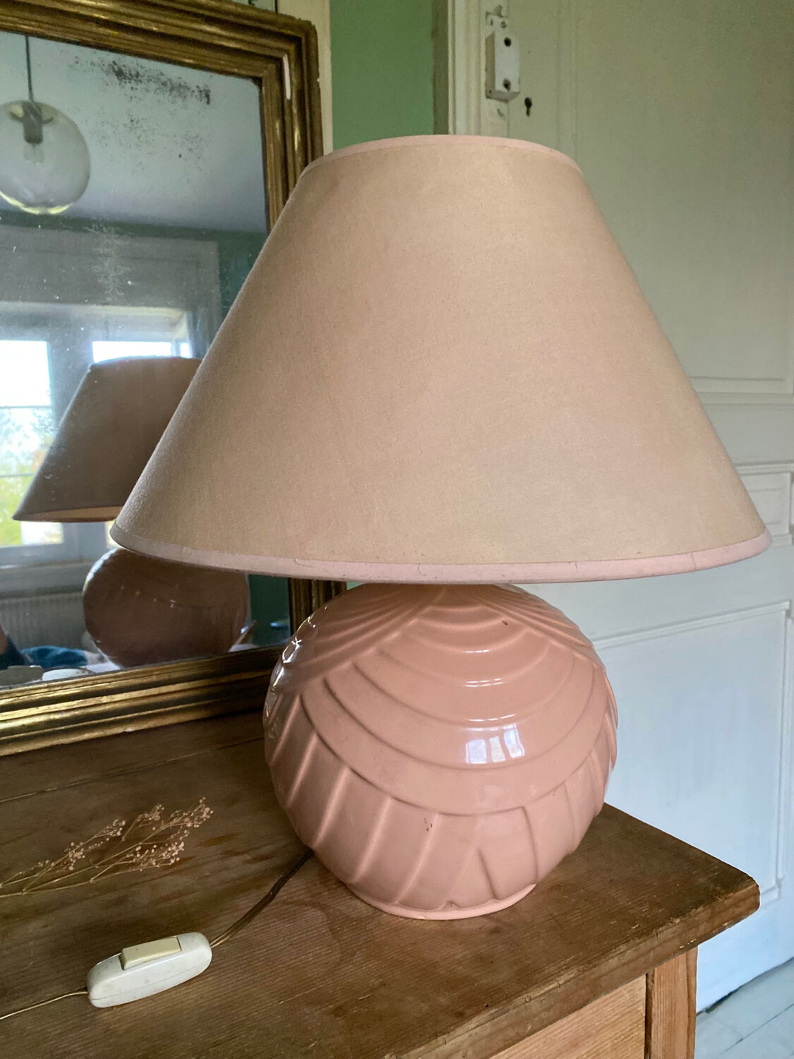 Lampe boule céramique rose vintage