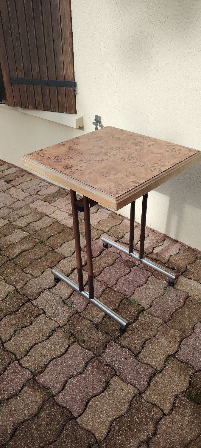 Table bistrot vintage