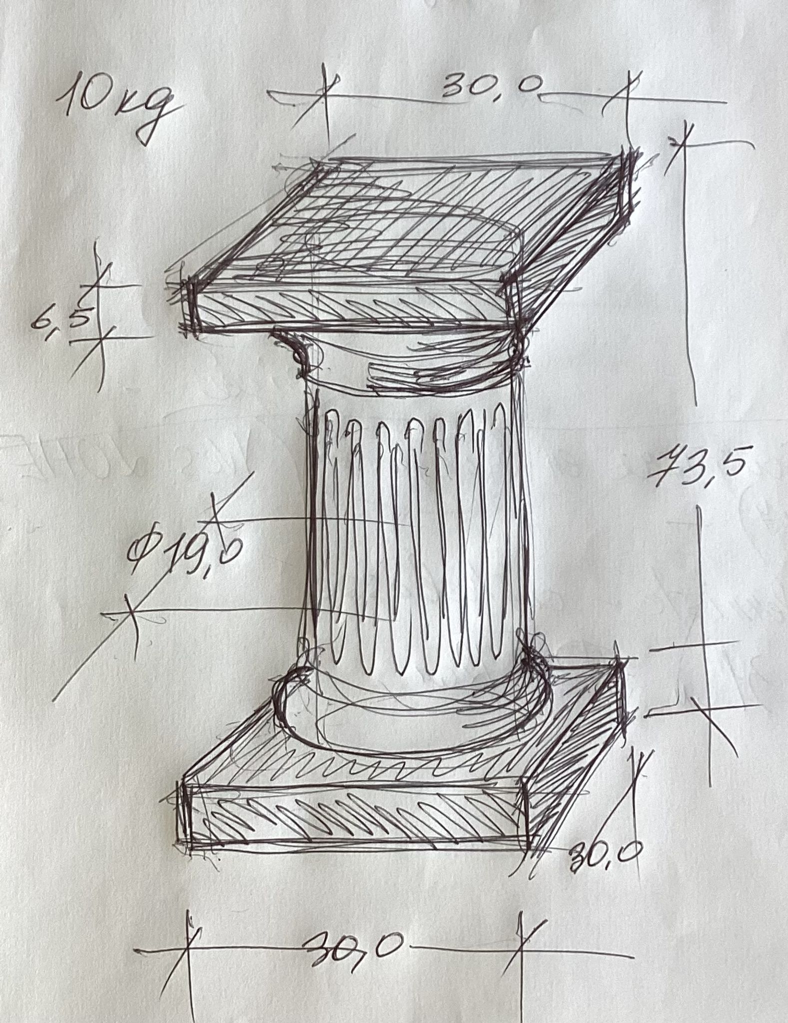 Vintage white plaster column dimension: H-73.5 cm-L-30cm-