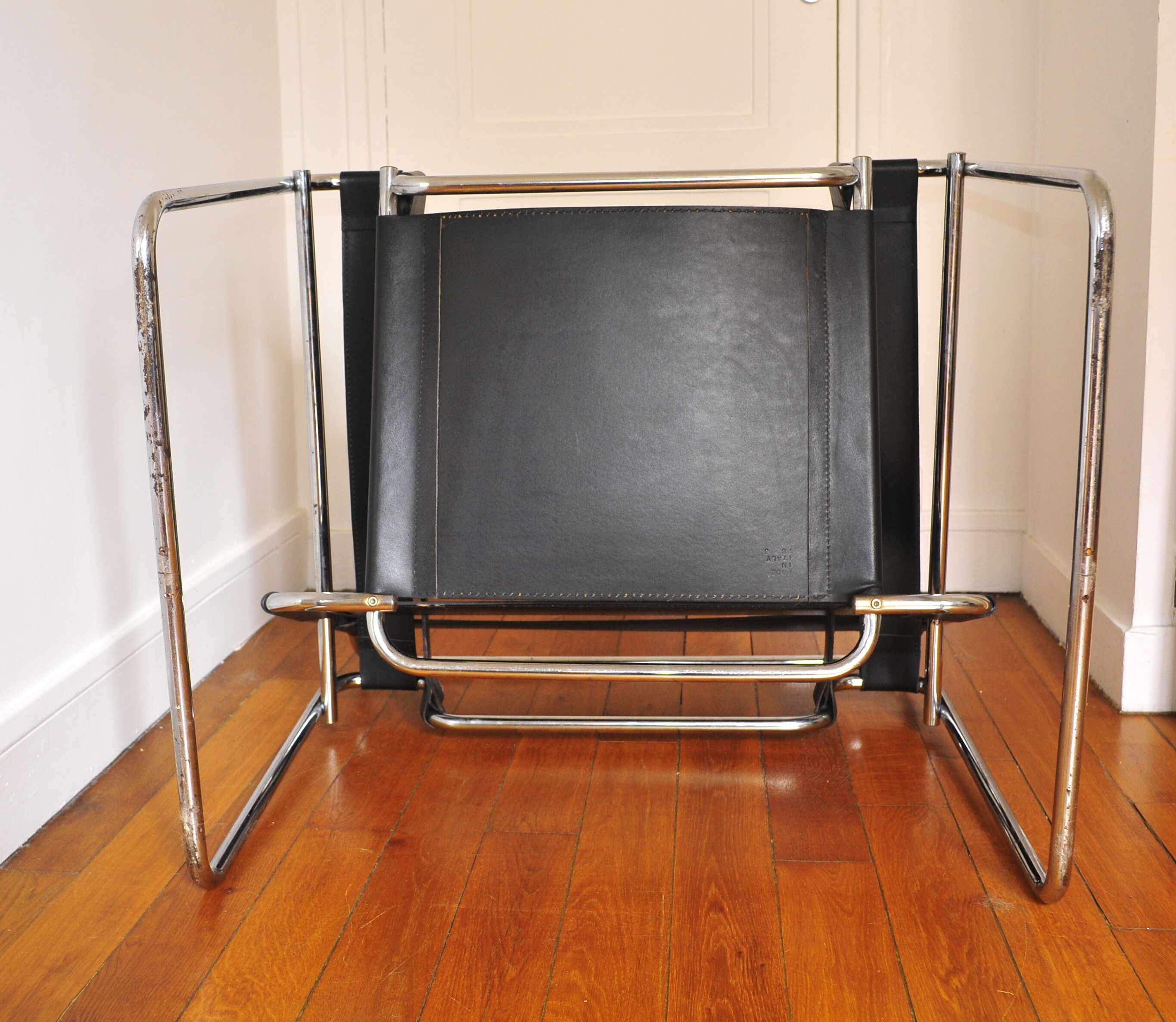 Wassily B3 leather armchair by Marcel Breuer Made in Italy 1970