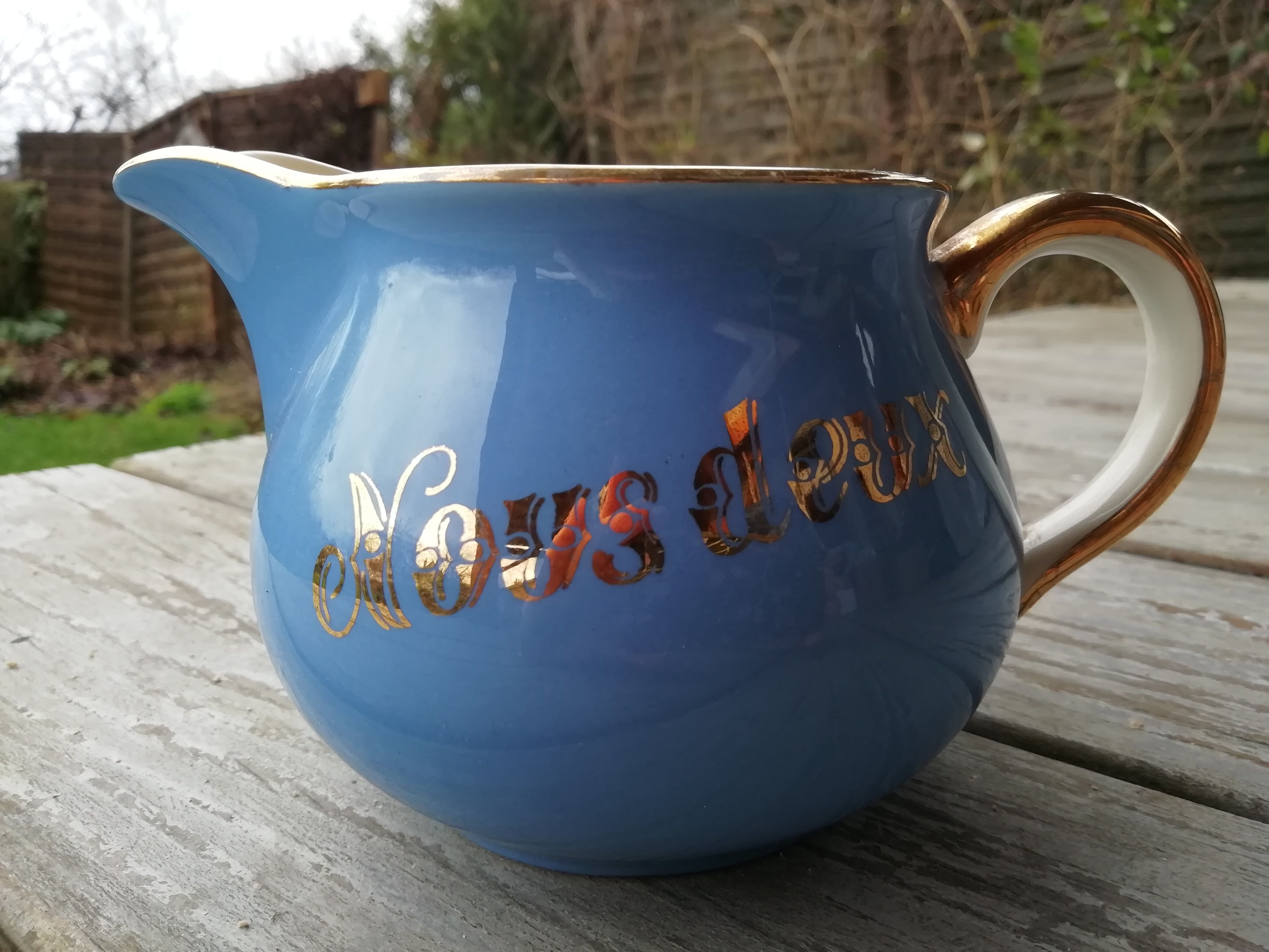 Blue milk pot