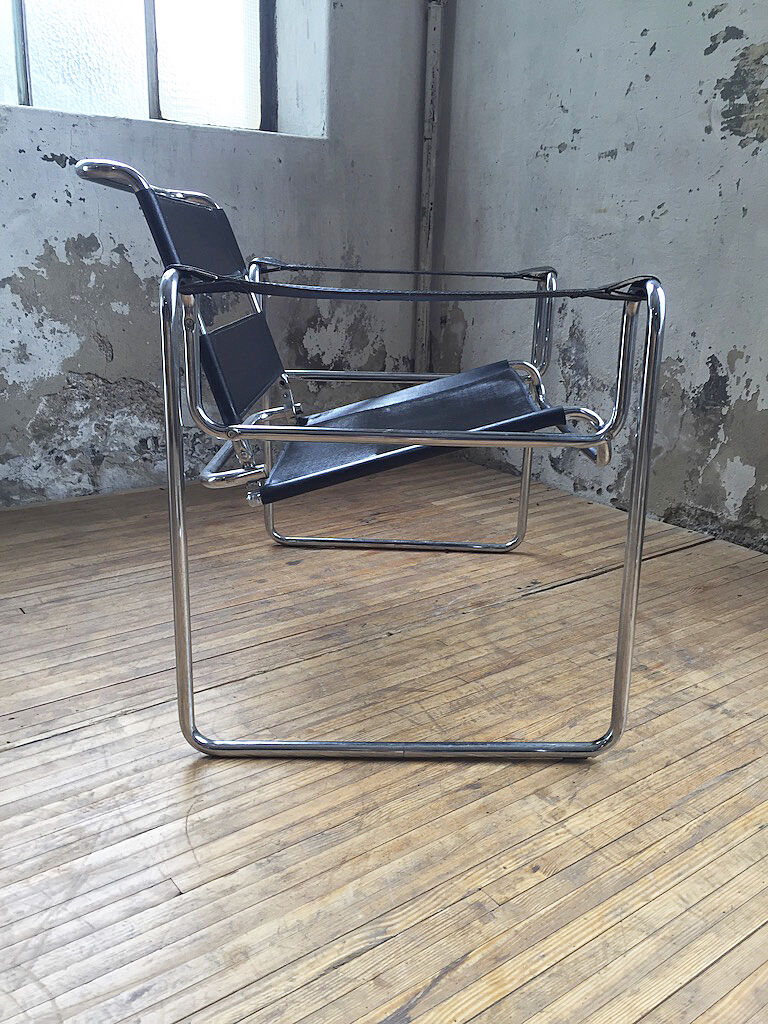 Bauhaus modernist leather chrome armchairs
