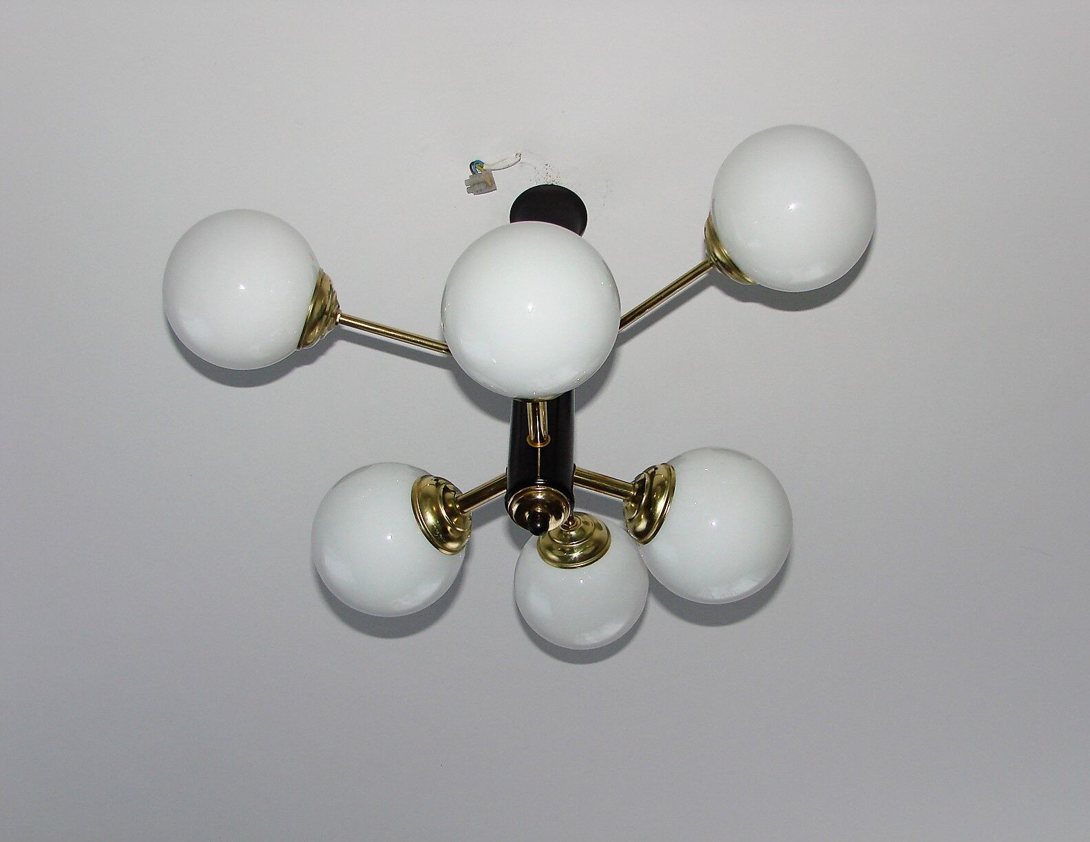 Modernist chandelier, 1970s