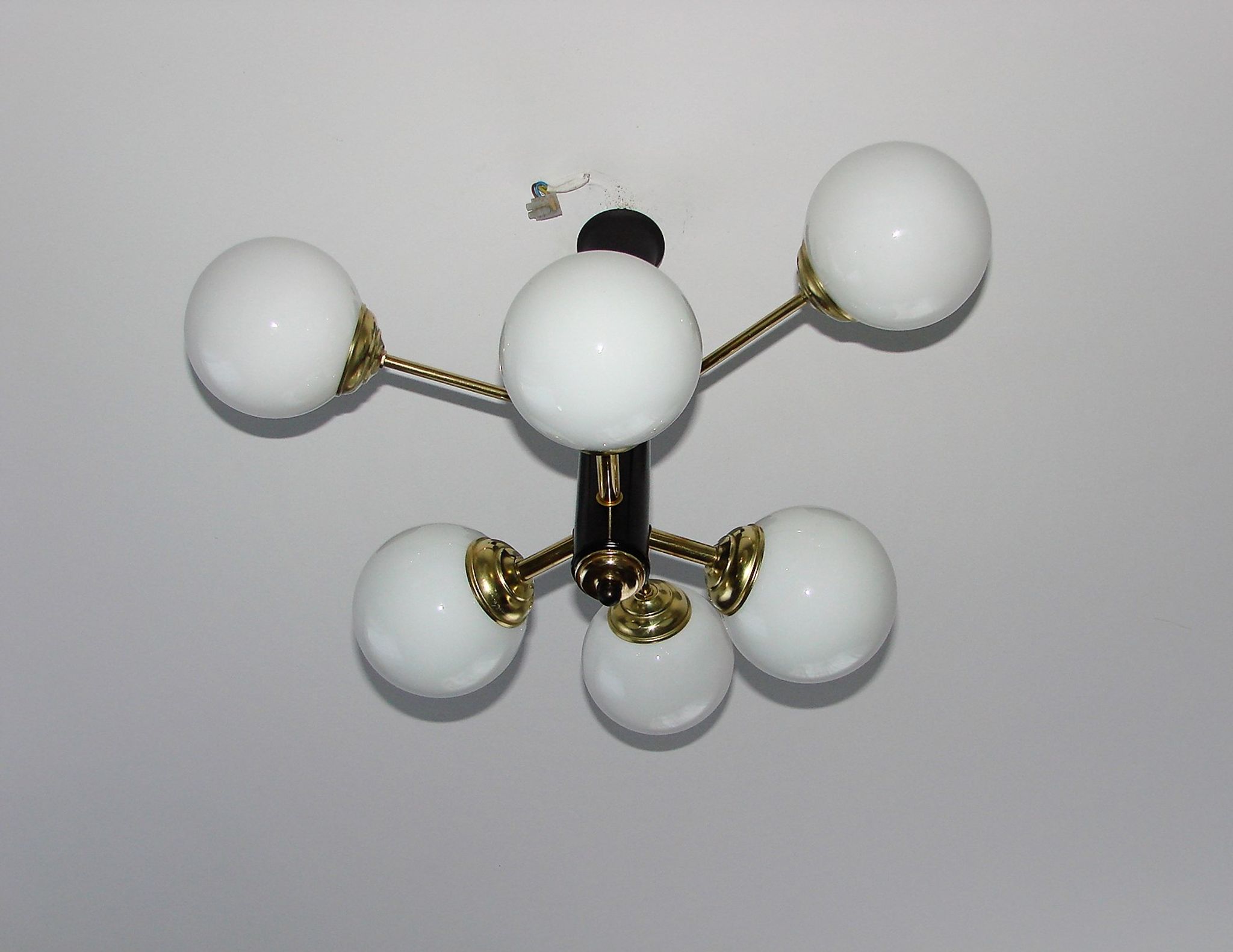 Modernist chandelier, 1970s