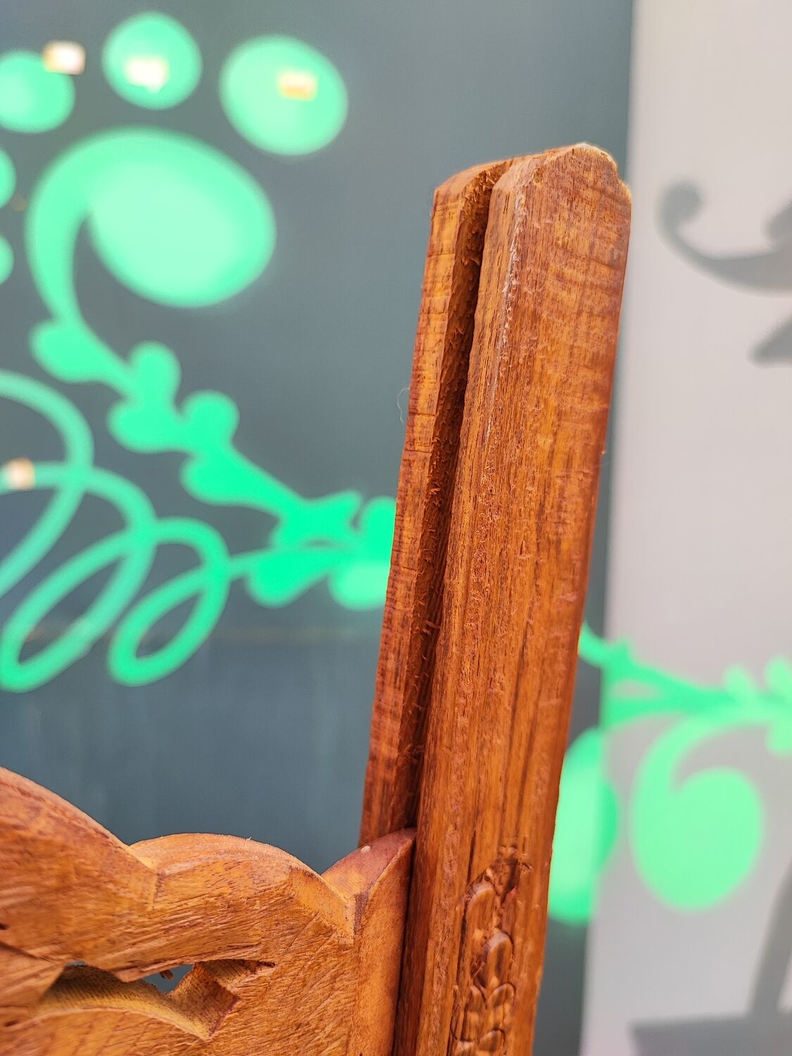 Three-panel screen made of solid wood