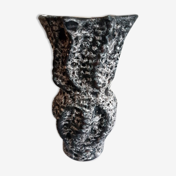 Black and white speckled ceramic vase signed Annette ROUX.