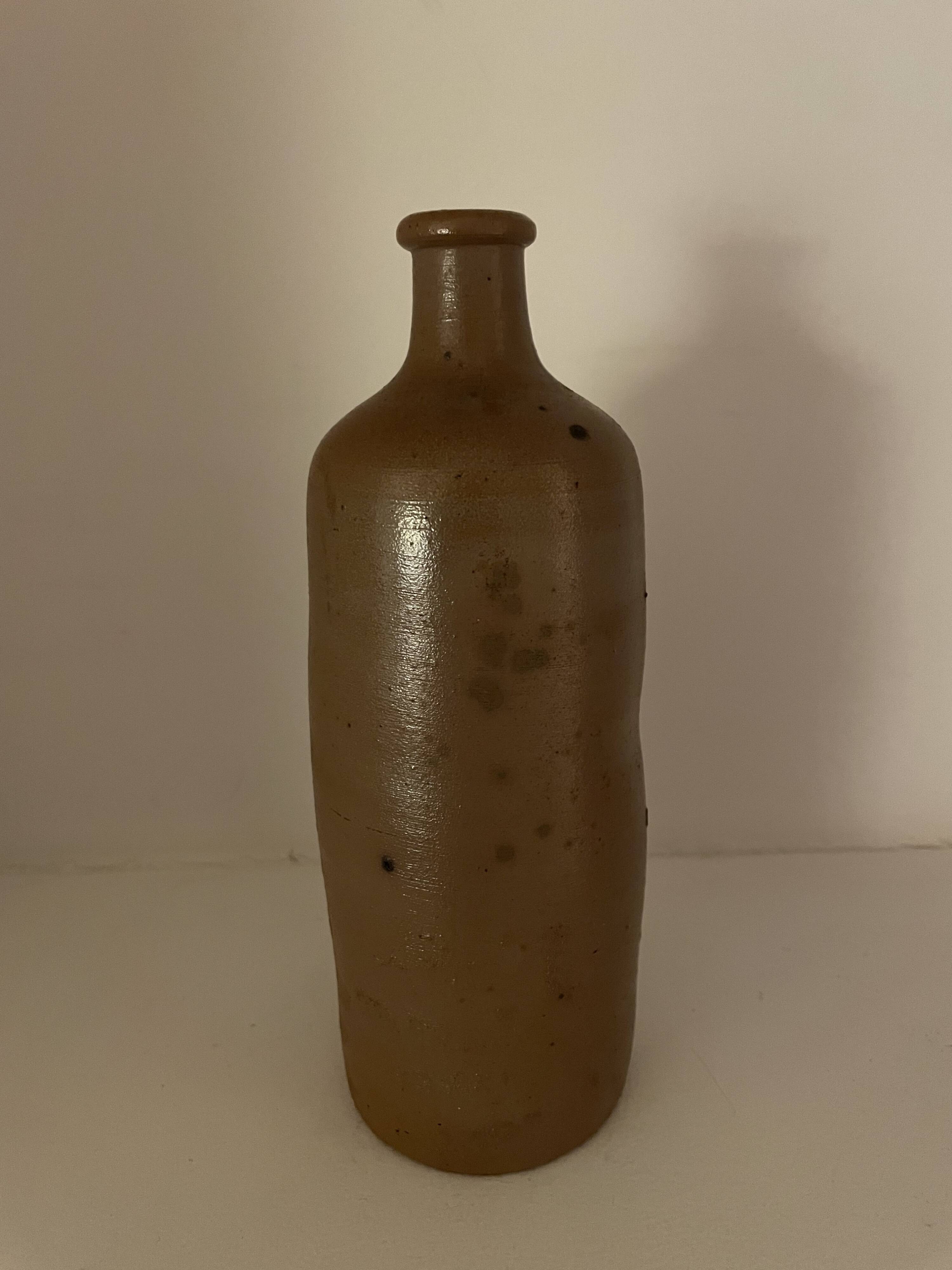 Set of 10 decorative items