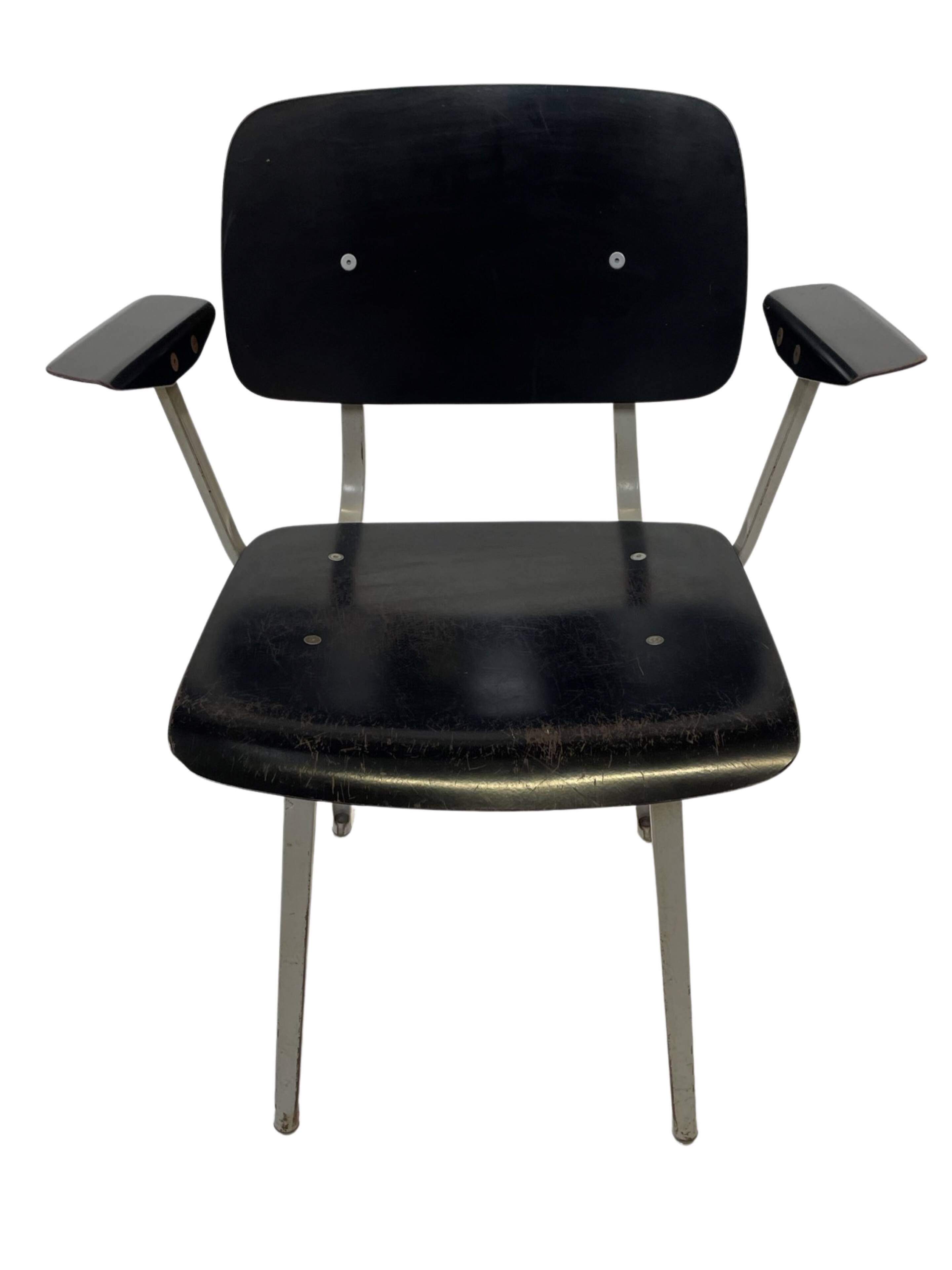 Friso Kramer Revolt arm chair for Ahrend de Cirkel 1953