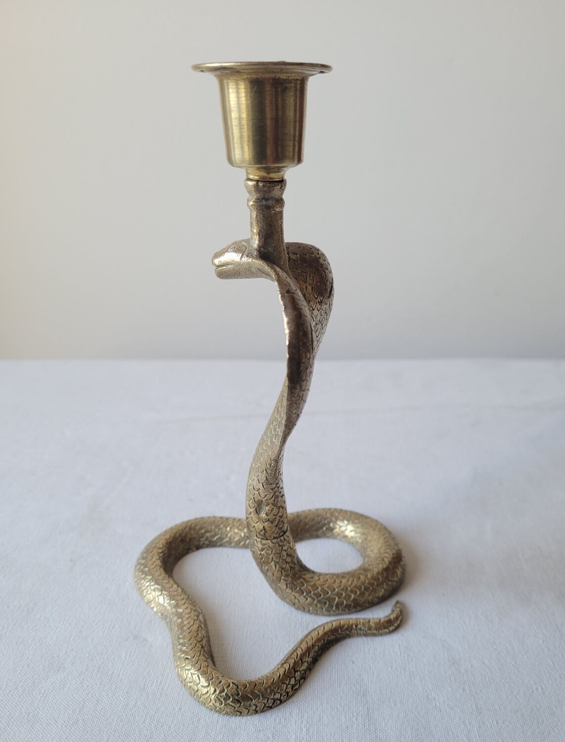 Zoomorphic snake cobra candle holder