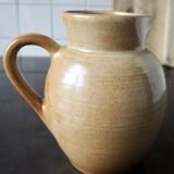 Pitcher in beige sandstone CNP Grès Village