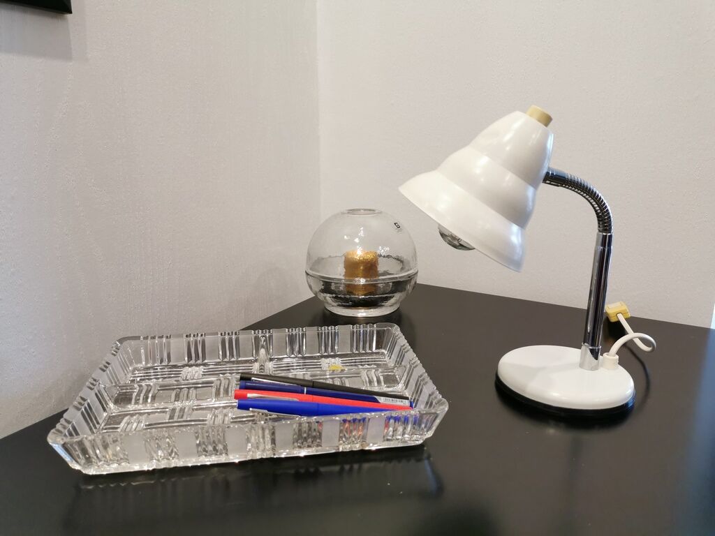 Lampe de bureau vintage en métal