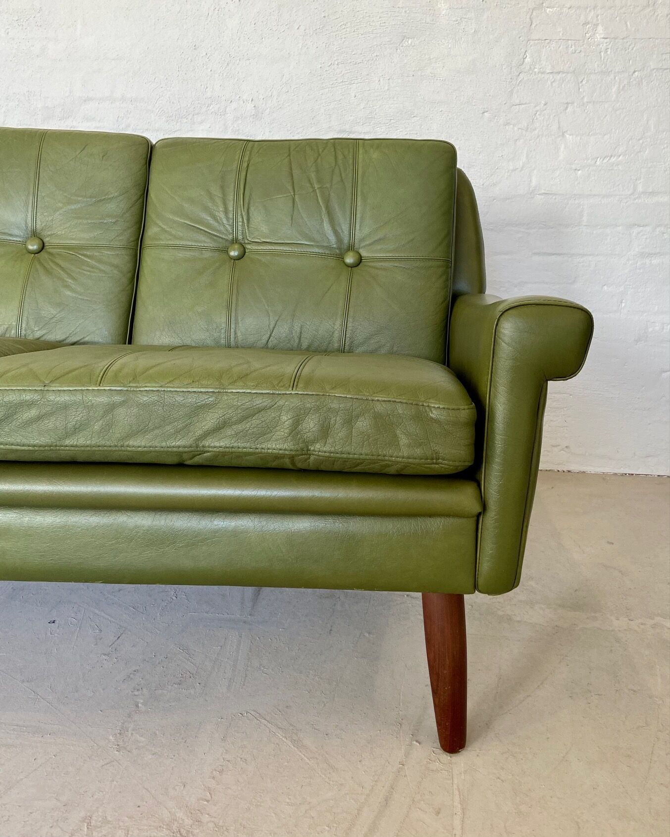 Vintage Danish mid-century Svend Skipper 3 person sofa in olive green leather 1965