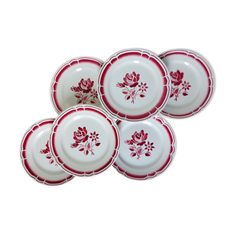 6 flat plates with red flowers in porcelain
