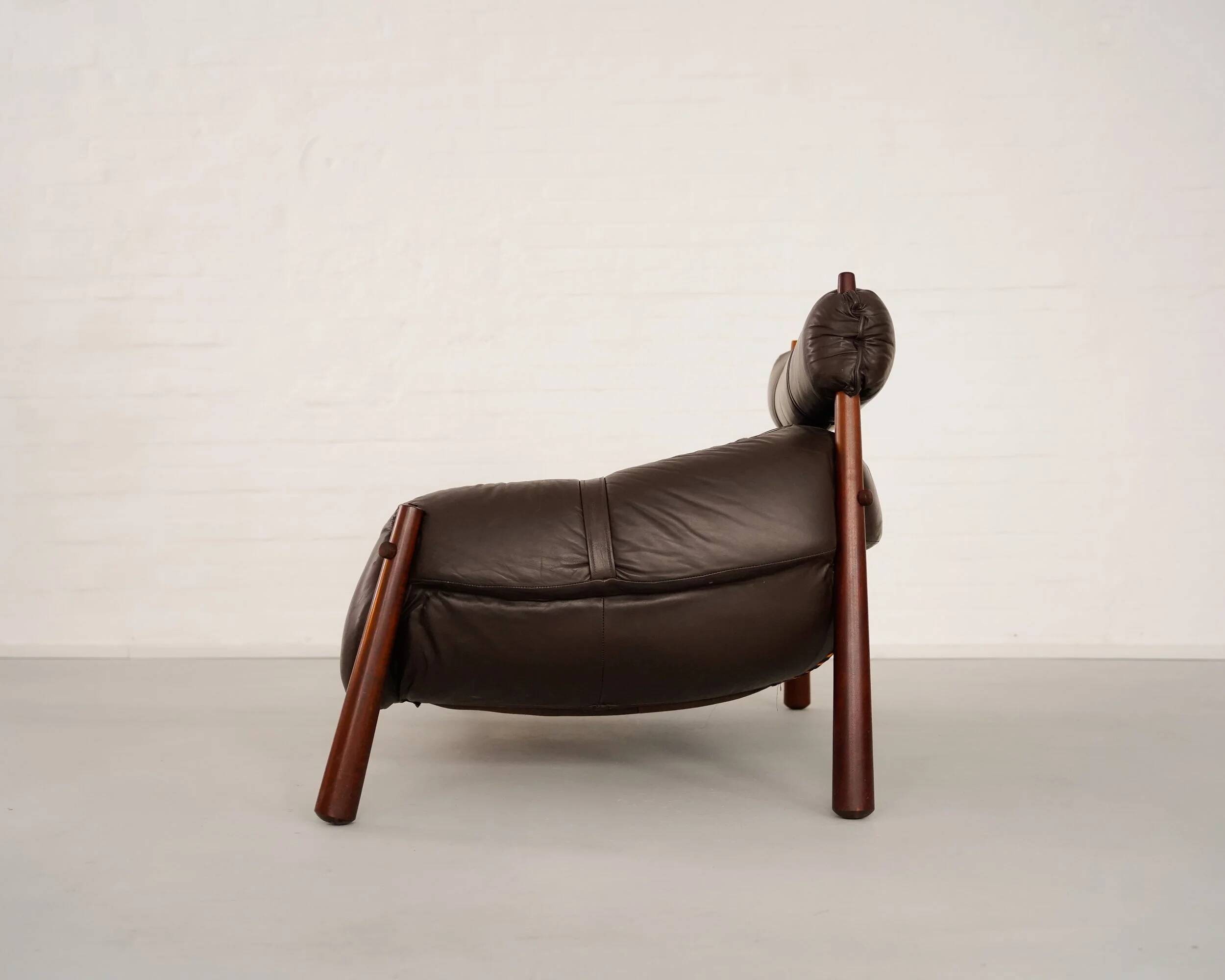 MP-81 2-seater Sofa by Percival Lafer for Lafer MP