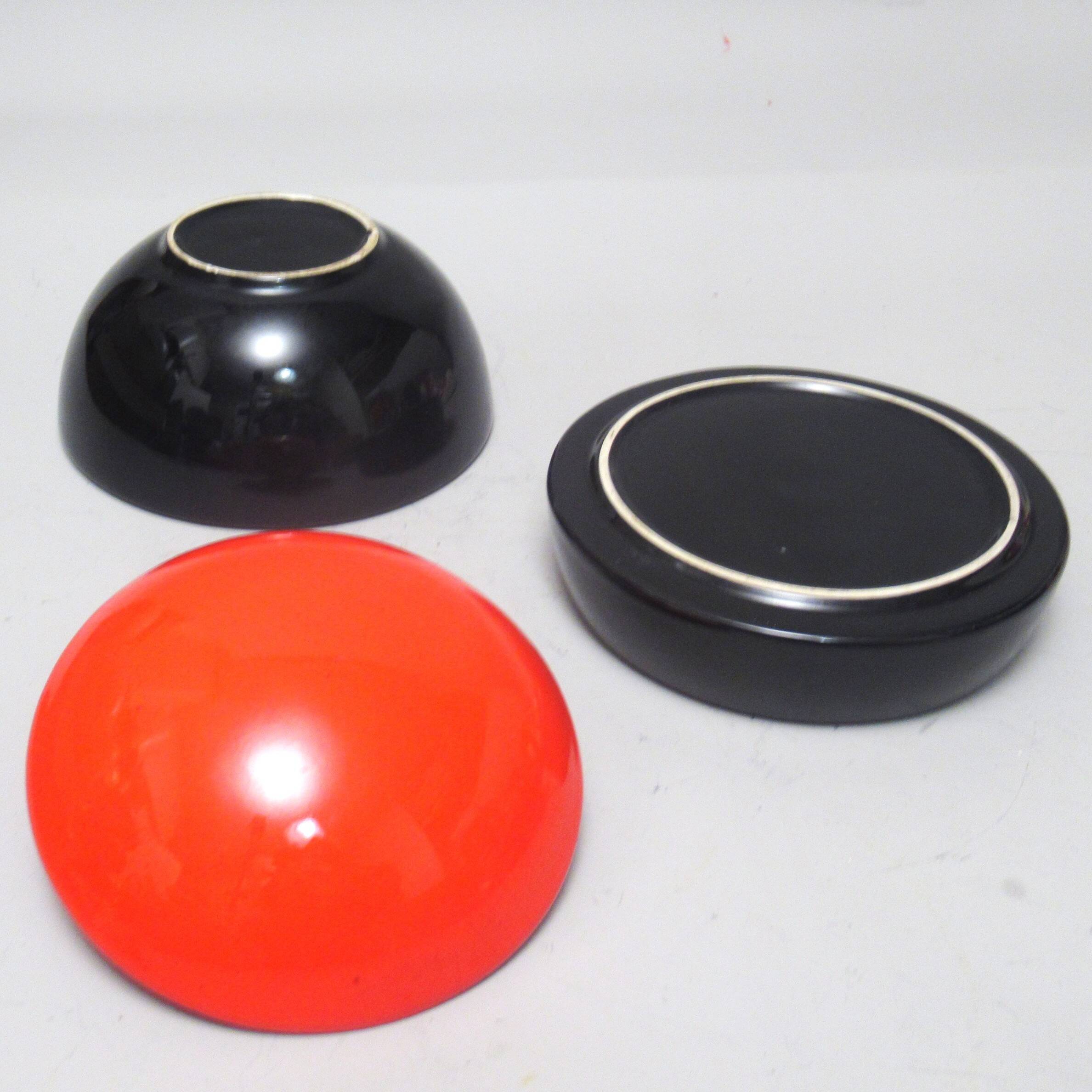 1970s smoking set ball